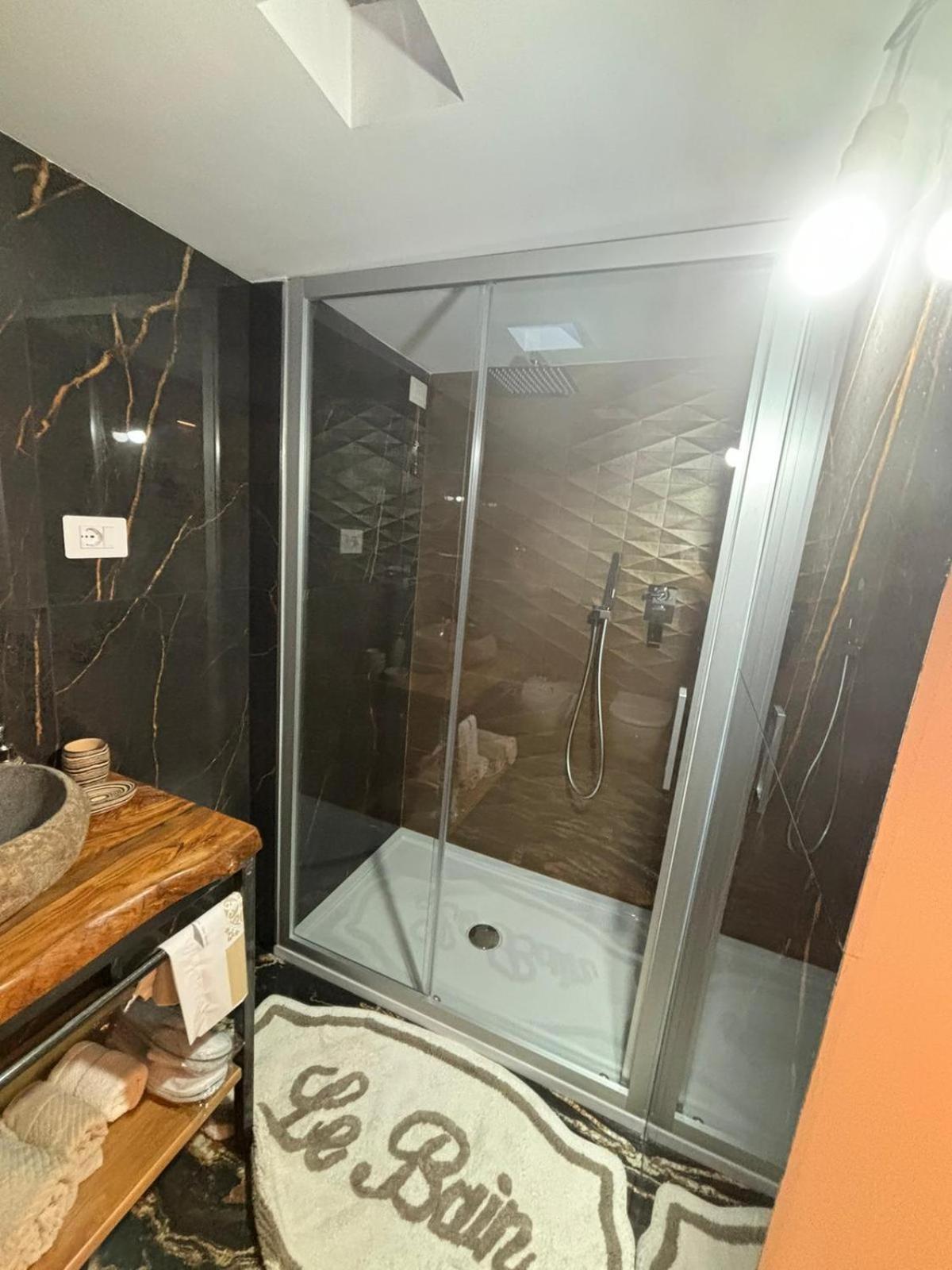J Luxury Home تروبيا المظهر الخارجي الصورة